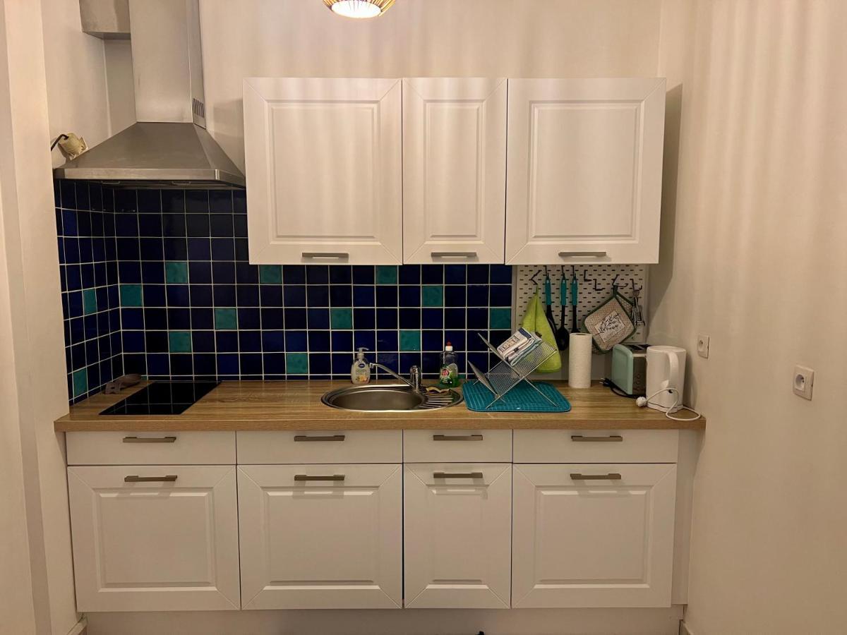Apartment Au Calme - Proche Centre *